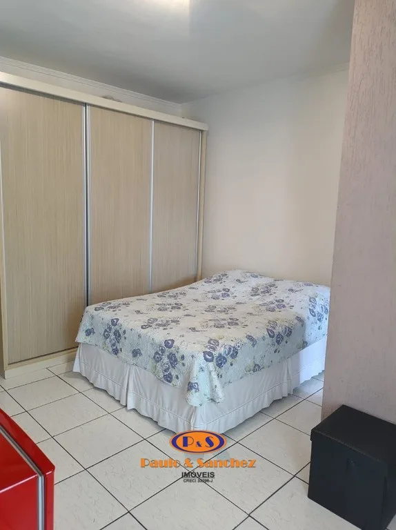 SOBRADO - 03 DORMITÓRIOS