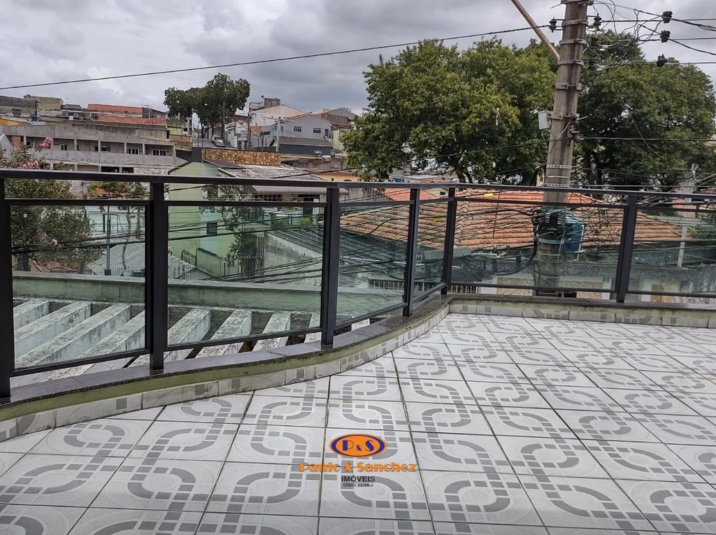 SOBRADO - 03 DORMITÓRIOS