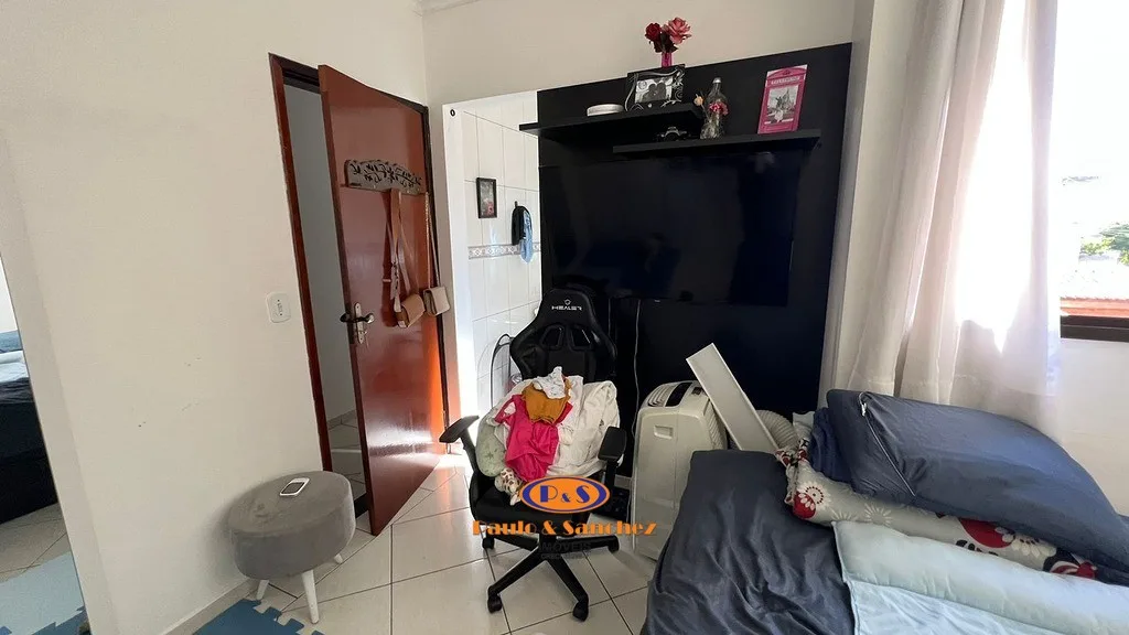 SOBRADO - 3 DORMITÓRIOS