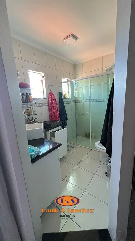 SOBRADO - 3 DORMITÓRIOS