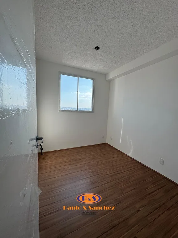 APARTAMENTO EM CONDOMÍNIO - 02 DORMITÓRIOS