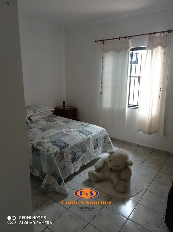 SOBRADO - 04 DORMITÓRIOS