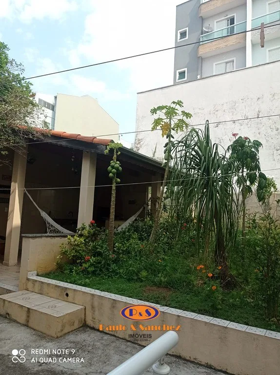 SOBRADO - 04 DORMITÓRIOS