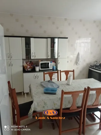 SOBRADO - 04 DORMITÓRIOS