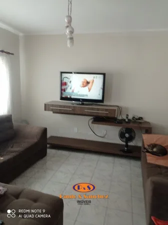 SOBRADO - 04 DORMITÓRIOS