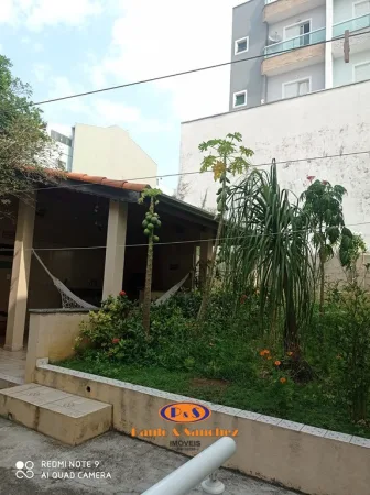 SOBRADO - 04 DORMITÓRIOS