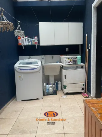 SOBRADO - 03 DORMITÓRIOS