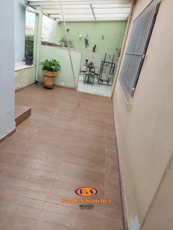 CASA TÉRREA COM EDÍCULA