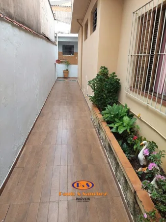 CASA TÉRREA COM EDÍCULA