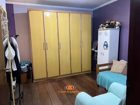 SOBRADO - 04 DORMITÓRIOS