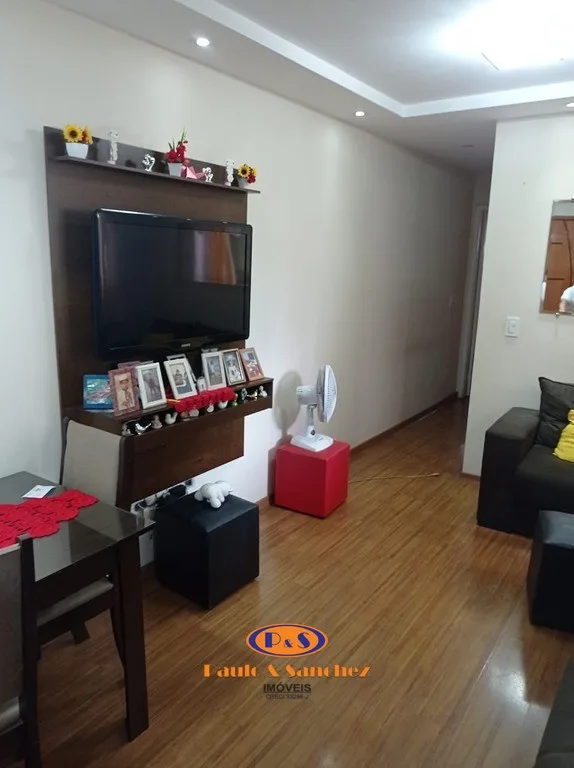 APARTAMENTO SEM CONDOMÍNIO - 02 DORMITÓRIOS