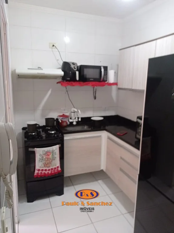 APARTAMENTO SEM CONDOMÍNIO - 02 DORMITÓRIOS