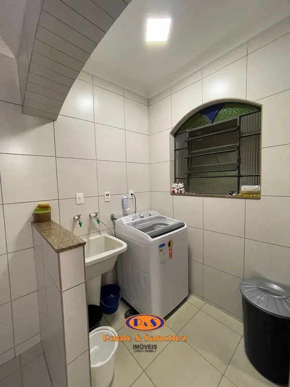 SOBRADO - 03 DORMITÓRIOS