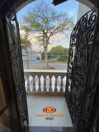 SOBRADO - 03 DORMITÓRIOS