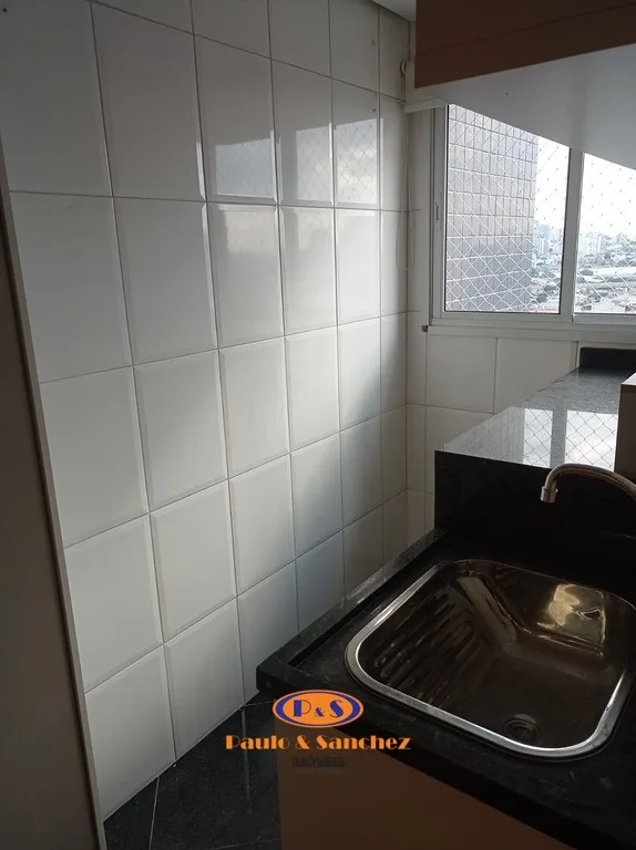 APARTAMENTO EM CONDOMÍNIO - 3 DORMITÓRIOS