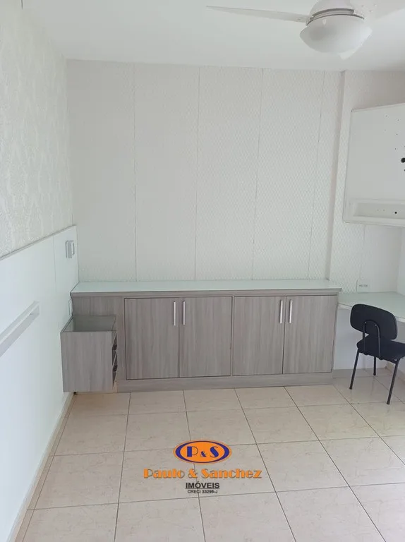 APARTAMENTO EM CONDOMÍNIO - 3 DORMITÓRIOS