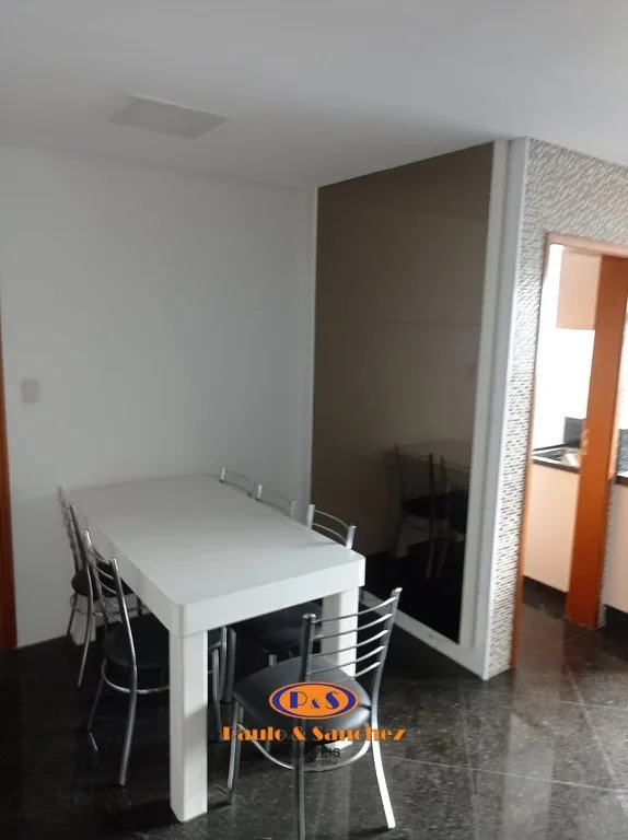 APARTAMENTO EM CONDOMÍNIO - 3 DORMITÓRIOS