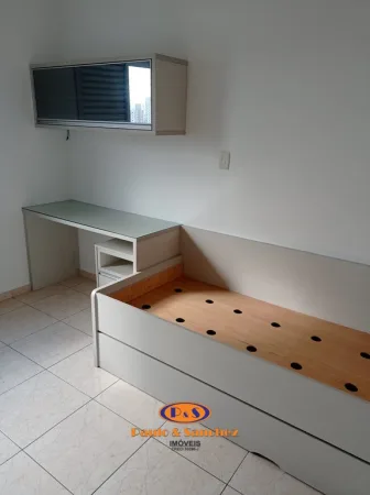 APARTAMENTO EM CONDOMÍNIO - 3 DORMITÓRIOS