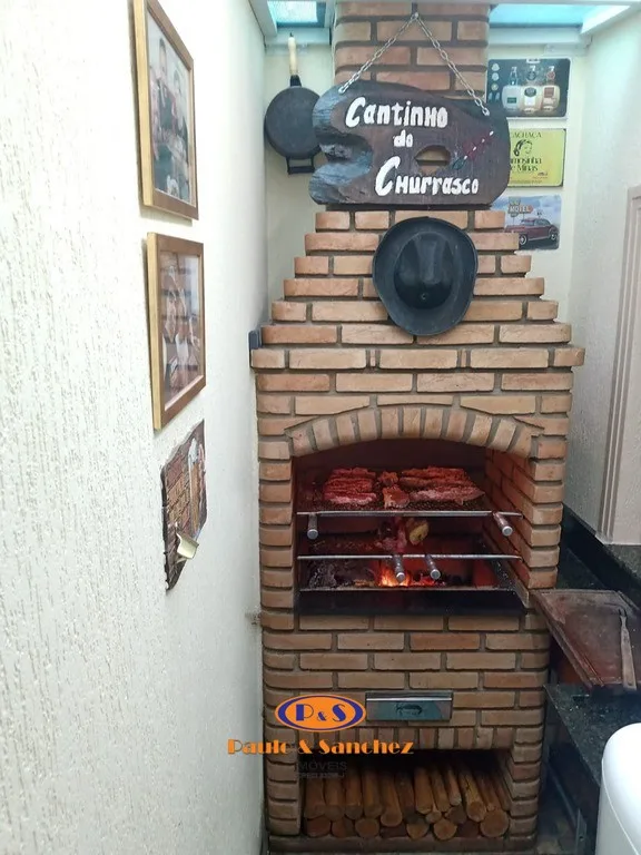 APARTAMENTO SEM CONDOMÍNIO - 03 DORMITÓRIOS