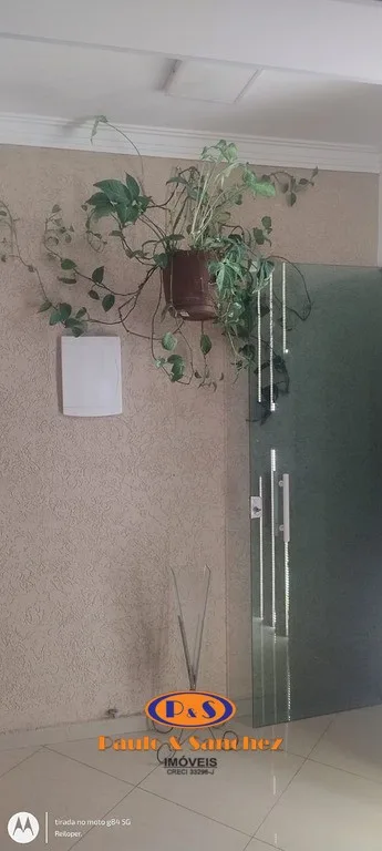 APARTAMENTO SEM CONDOMÍNIO - 03 DORMITÓRIOS