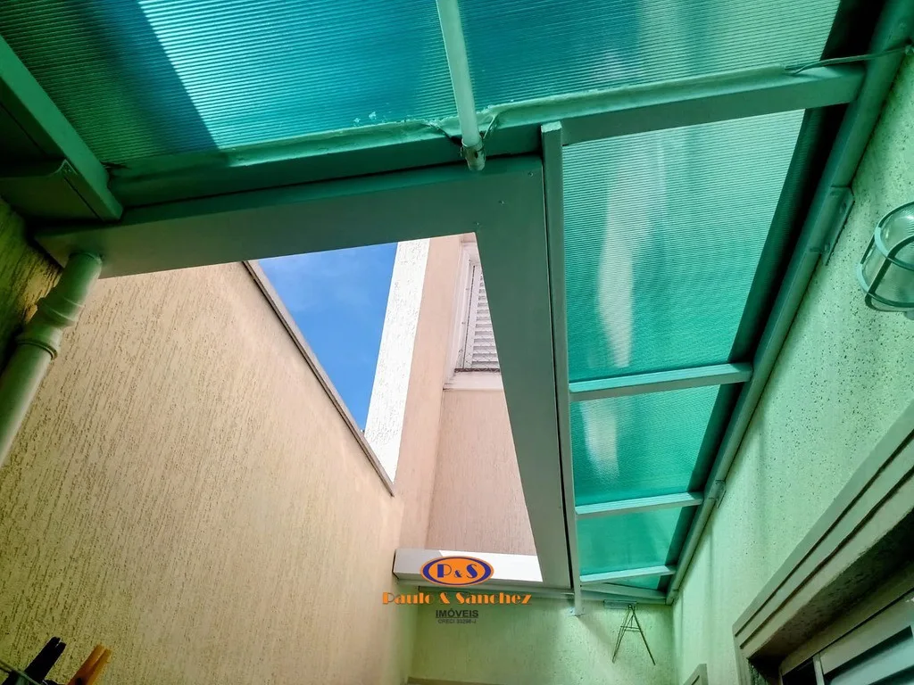 APARTAMENTO SEM CONDOMÍNIO - 03 DORMITÓRIOS