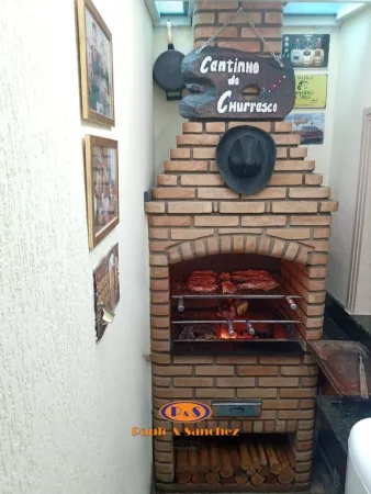 APARTAMENTO SEM CONDOMÍNIO - 03 DORMITÓRIOS