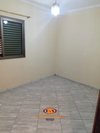 CASA ASSOBRADADA - 03 DORMITÓRIOS