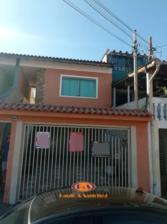 CASA ASSOBRADADA - 03 DORMITÓRIOS