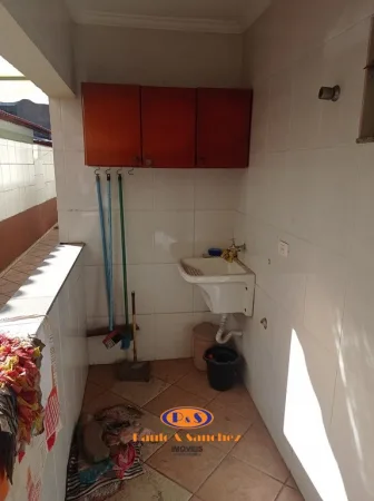 CASA ASSOBRADADA - 03 DORMITÓRIOS