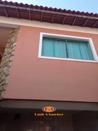 CASA ASSOBRADADA - 03 DORMITÓRIOS