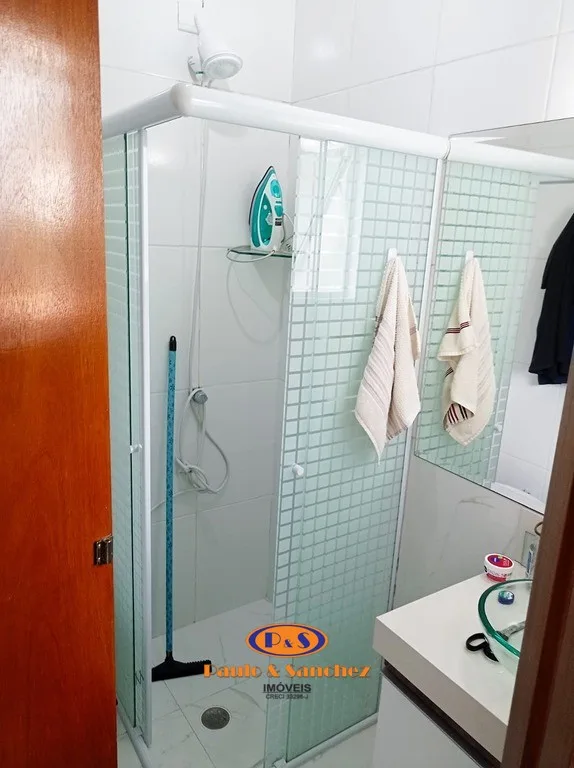 APARTAMENTO SEM CONDOMÍNIO - 02 DORMITÓRIOS