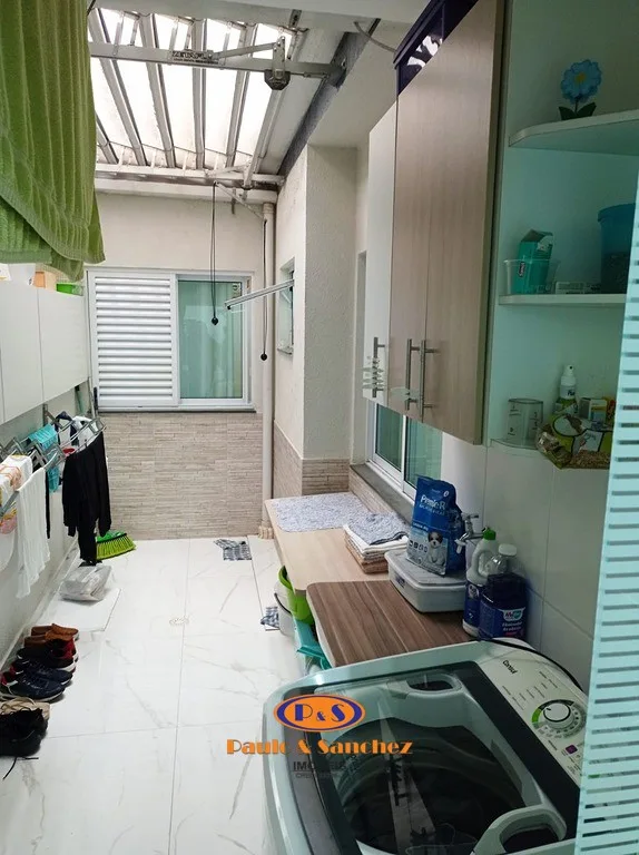 APARTAMENTO SEM CONDOMÍNIO - 02 DORMITÓRIOS