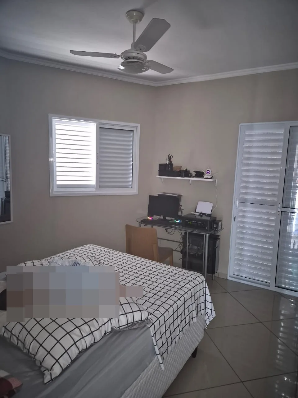 SOBRADO - 3 DORMITÓRIOS