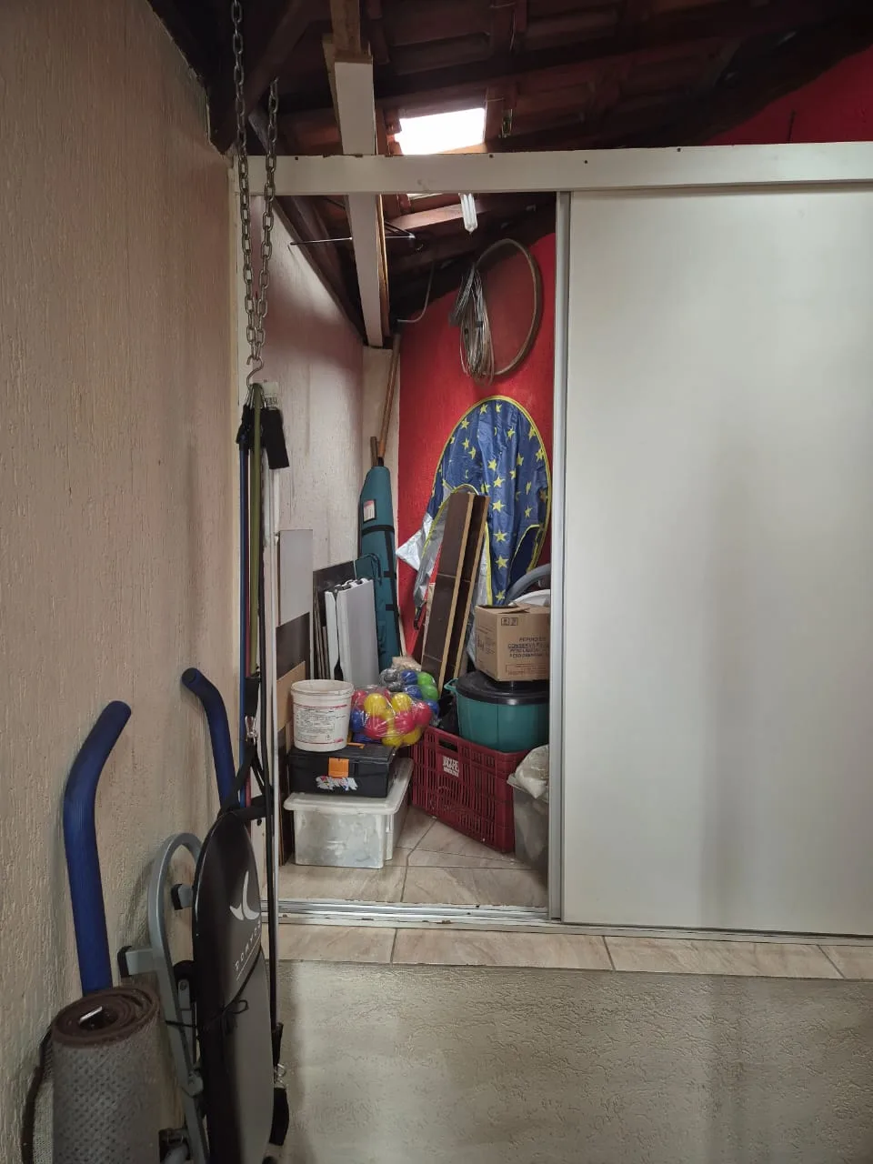 SOBRADO - 3 DORMITÓRIOS