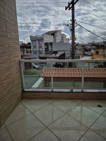 SOBRADO - 3 DORMITÓRIOS