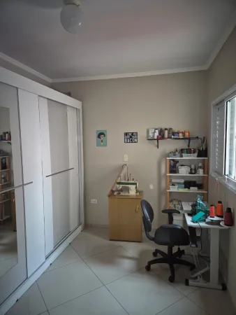 SOBRADO - 3 DORMITÓRIOS