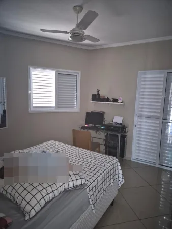 SOBRADO - 3 DORMITÓRIOS