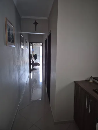 SOBRADO - 3 DORMITÓRIOS